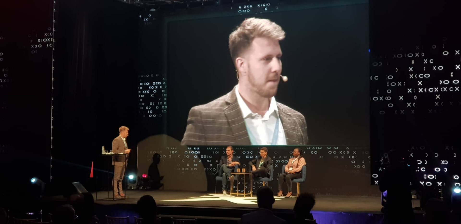 Main stage at XXOO Conference